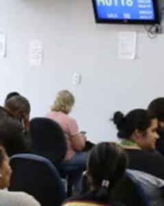 Leia mais sobre o artigo A fila por benefícios do INSS bate recorde e chega à 3 milhões a espera de benefícios